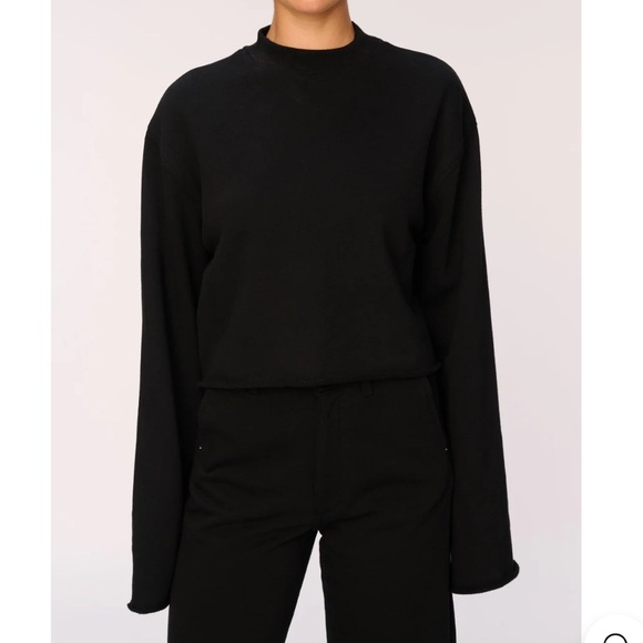 NWT cropped pullover - Picture 9 of 9